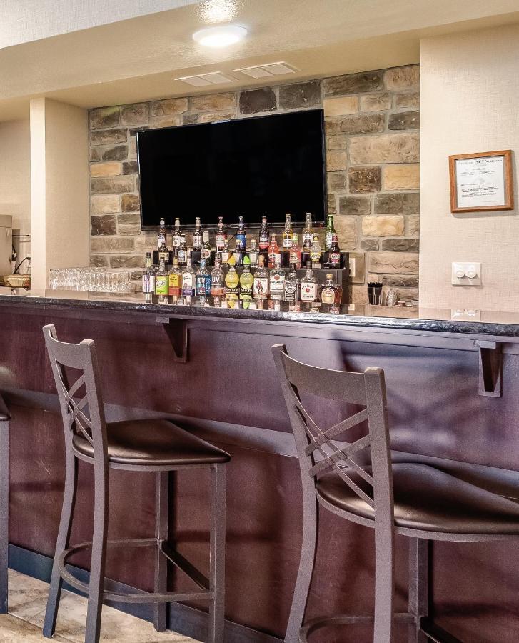 Cobblestone Inn & Suites - Bridgeport ภายนอก รูปภาพ